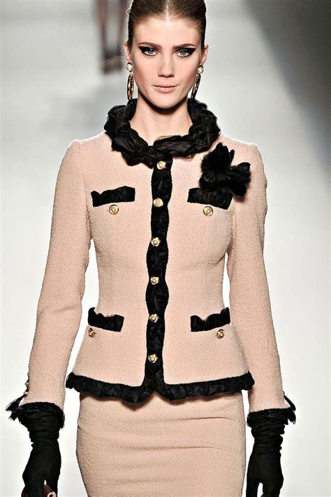 chanel jacket outfit pnink|classic Chanel jackets for women.